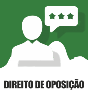Utilizador silhueta com balão de fala contendo três estrelas verdes